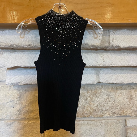 Carlisle Sleeveless Sweater - Picture 1 of 4